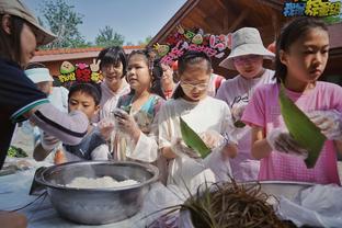 图片报：吉拉西不想给凯恩打替补，若去拜仁希望能踢双前锋